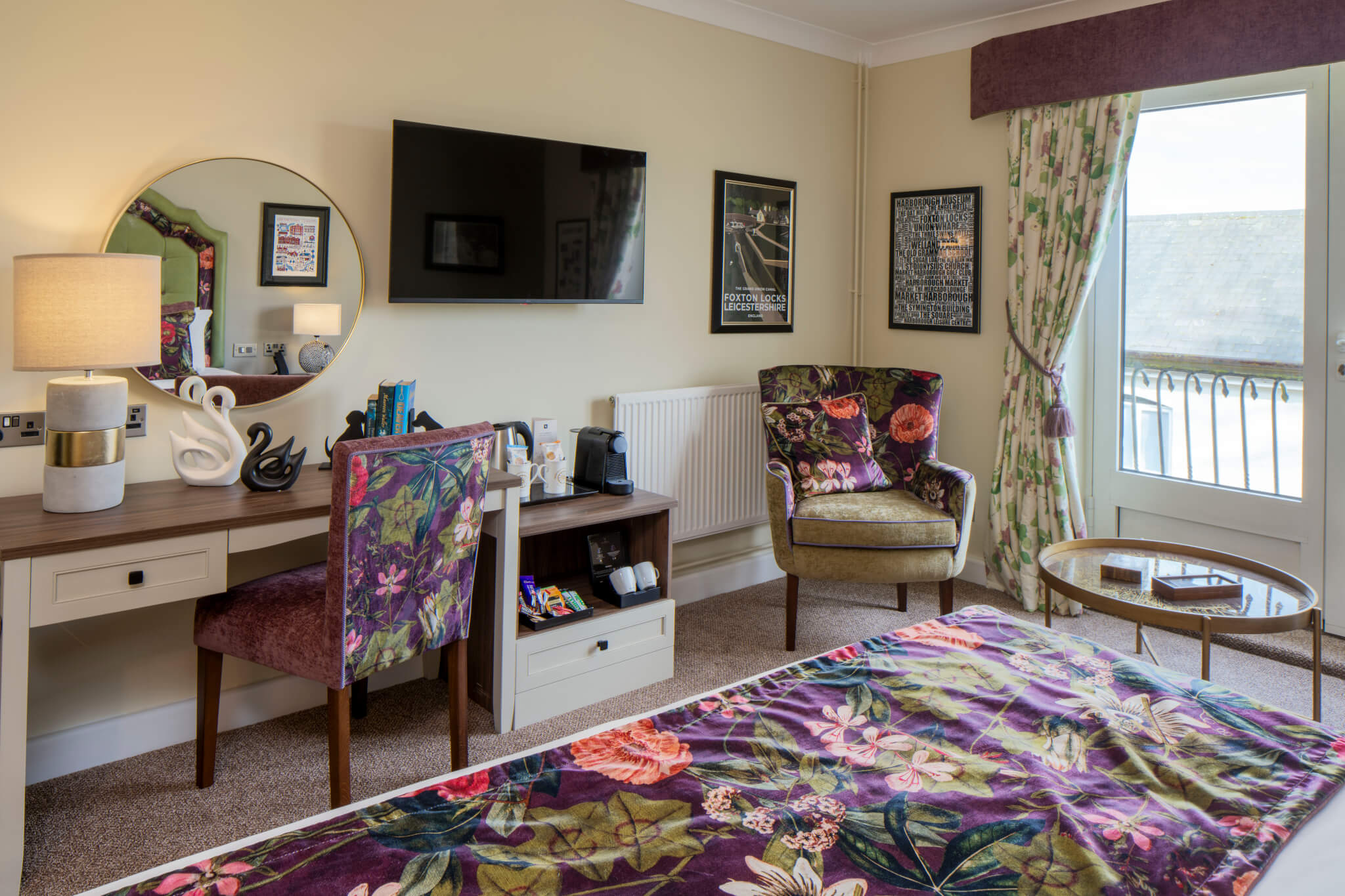 Deluxe Double Room Three Swans Hotel Market Harborough View